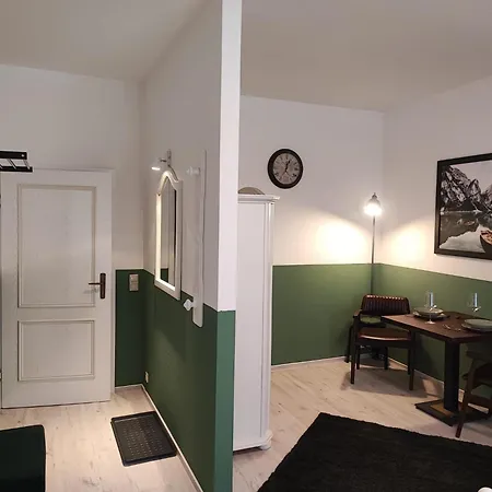 Schaebu! 6 Altmarkt Im Gruenen アパート *