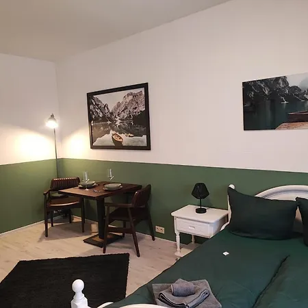 Schaebu! 6 Altmarkt Im Gruenen Appartement *