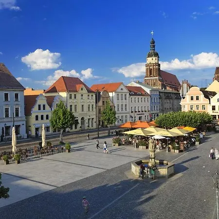 Schaebu! 6 Altmarkt Im Gruenen * コットブス